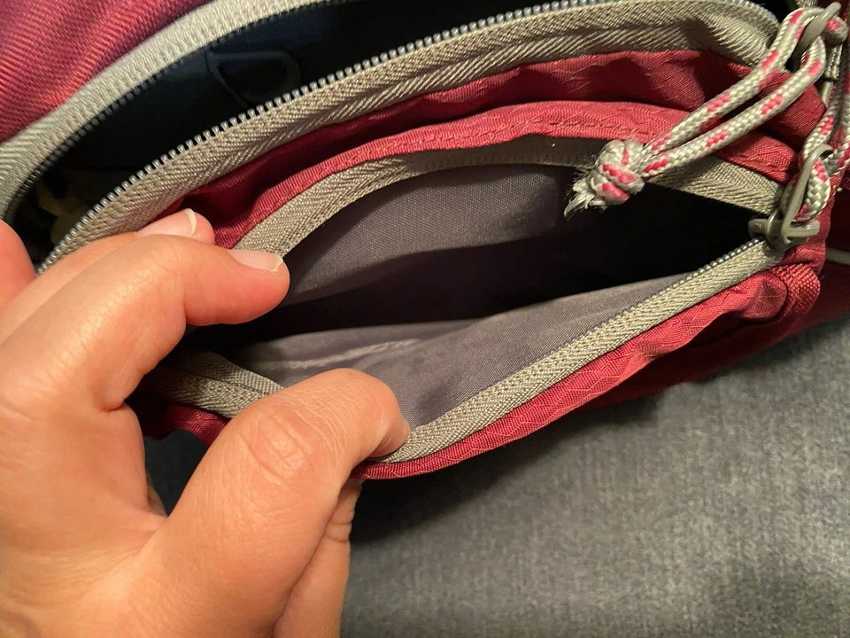 Riñonera rosa para senderismo productos de exterior Foto 4 de 4