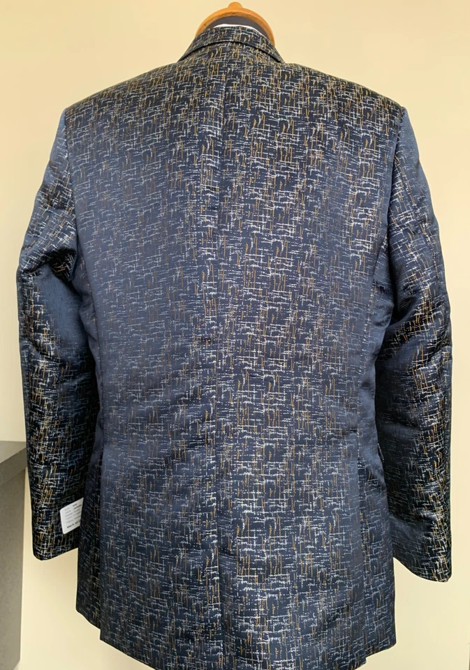 NAVY FORMAL JACKET WITH  METALLIC SILVER AND GOLD HIGHLIGHTS - 40R SLIM FIT - Image 4 of 4