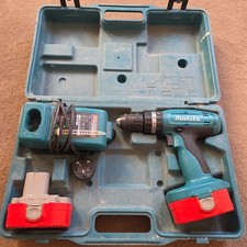 Makita 8390D 18V Cordless Hammer Drill with 2 Batteries, Charger, and Case