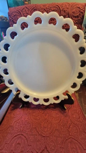 Vtg Anchor Hocking "Old Colony" Lace Edge Serving Platter Milk Glass 13”