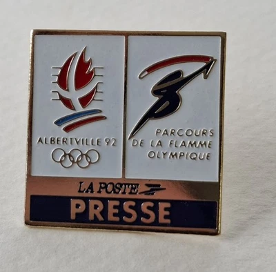Pin's Jeux Olympiques ALBERTVILLE 92 - Parcours de la Flamme LA POSTE PRESSE - Photo 1/2
