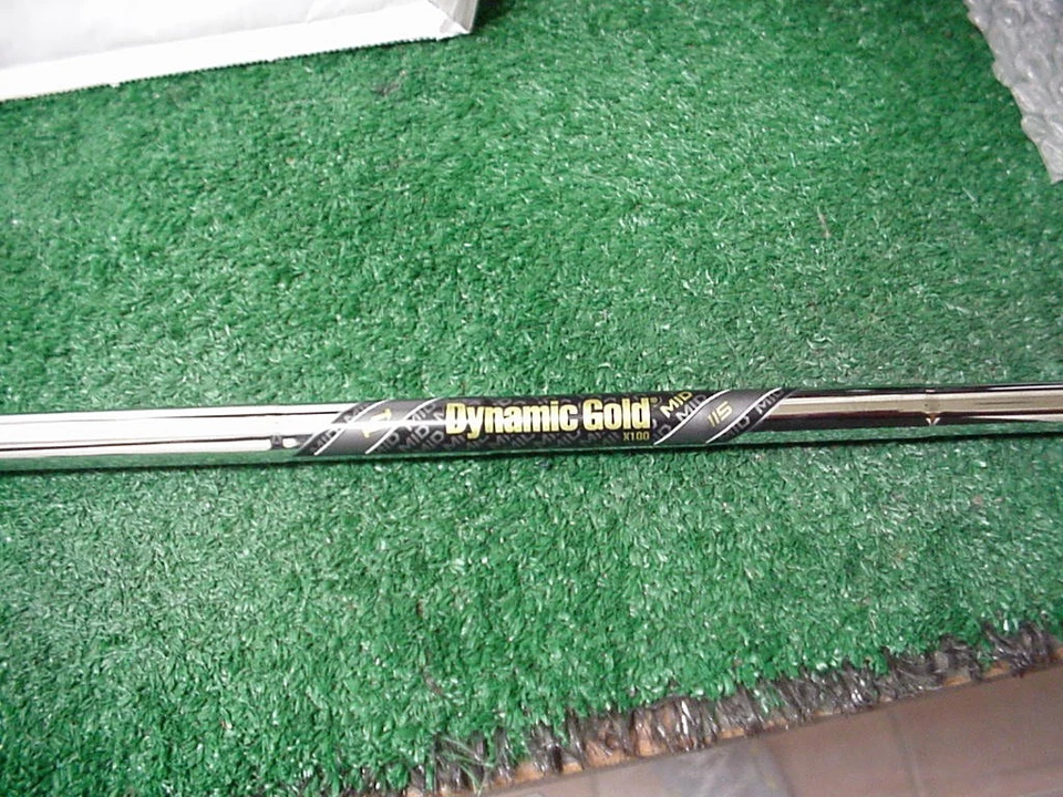 Brand New Mizuno Jpx 925 Forged 4 Iron Dynamic Gold Mid 115 X-100 Steel X Flex - Image 2 of 4