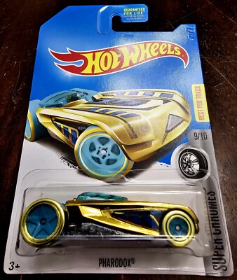 Hot Wheels 2017 Treasure Hunt HW Pharodox Gold HW Super Chromes #9