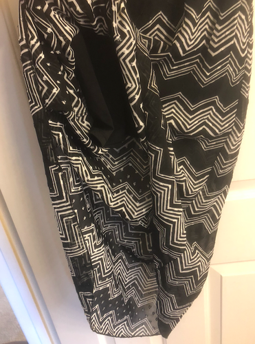 No Boundaries Black & White Striped Flowing Skirt - Belted w/Attached Slit - Picture 3 of 6