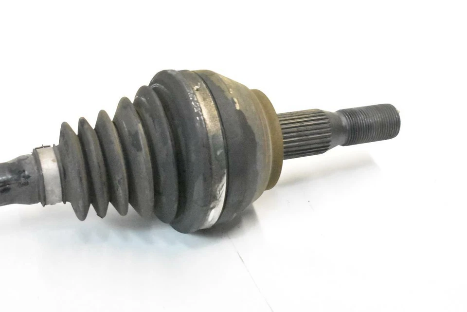 Cadillac XLR 2004-2009 eje trasero izquierdo lado del conductor eje cv OEM Foto 2 de 4