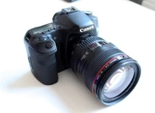 Canon EOS 50D 15.1MP Digital SLR Camera - Body Only No Lens Included