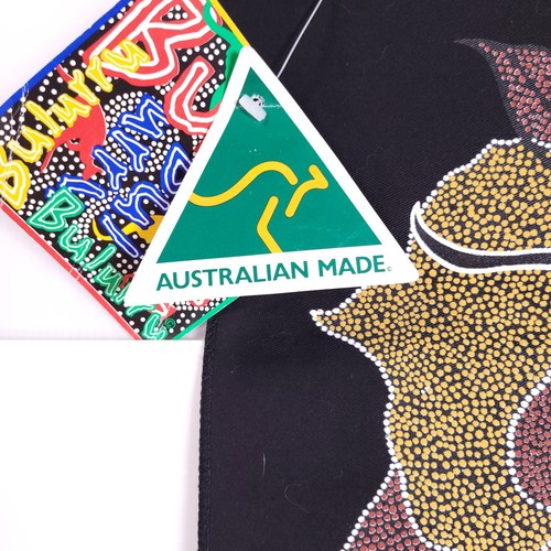 Australia Aboriginal Raised Dot Line Art Painting Dolphins Fabric Panel 20"x16" - Picture 3 of 10