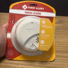 FIRST ALERT 9120B Smoke Detector - Alarm Hardwired AC with Battery Backup - NEW