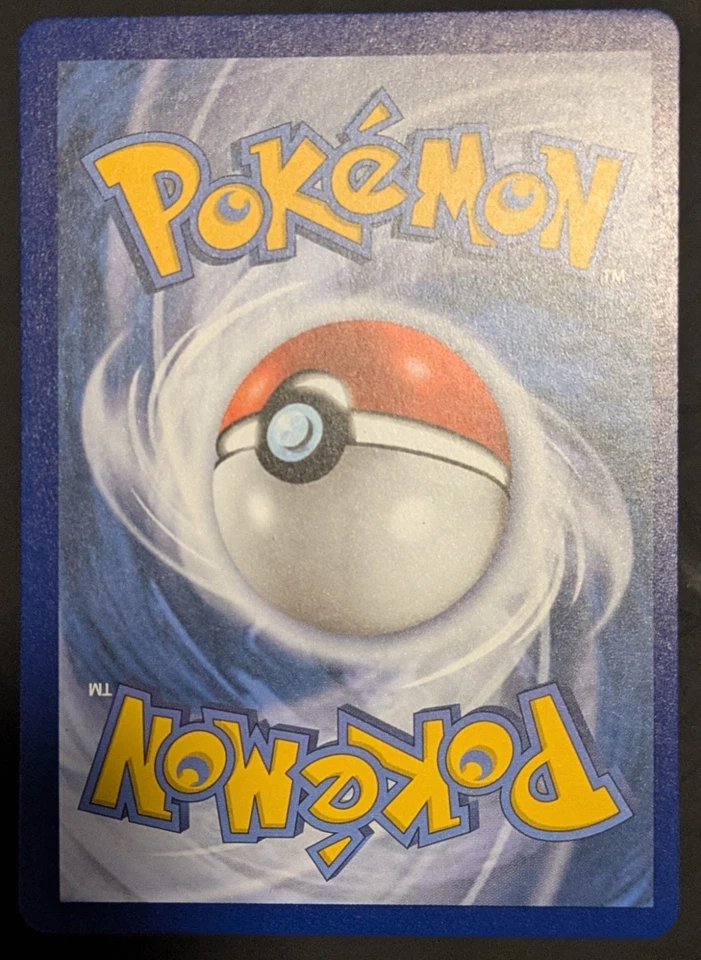 Charizard 4/102 SWSH: Celebrations Classic Collection - NM - Image 3 of 4