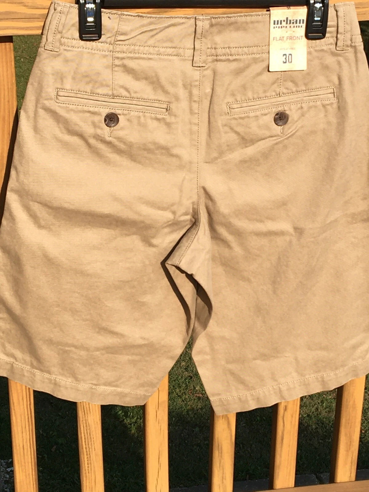 Men’s/Young Men’s URBAN PIPELINE Flat Front Kahki Shorts Size 30 New With Tags