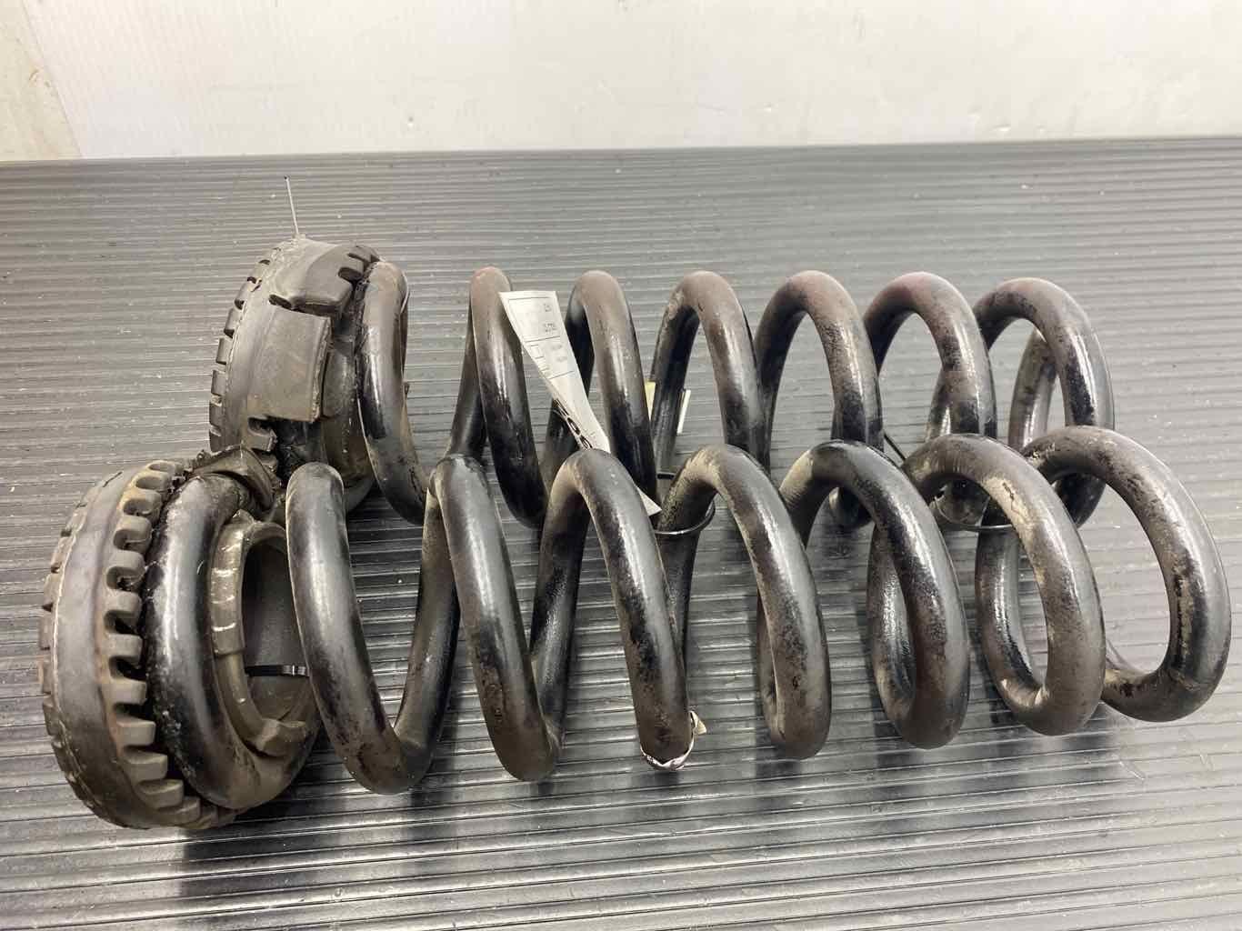 2014 - 2020 MASERATI GHIBLI OEM LEFT & RIGHT REAR COIL SPRING SET (2) *57K*