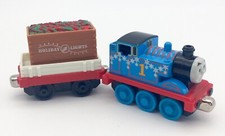 Thomas and Friends Winter Holiday Lights Locomotive  Freight Gullane Wood Track