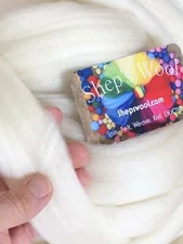 1 lb White Wool Roving, Roving, Spin Fiber, Felting Wool, Shep's Wool Roving