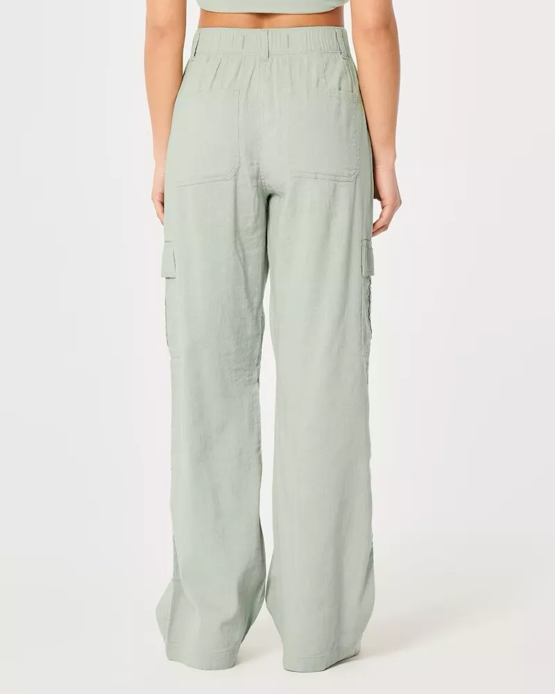 Hollister Women s Ultra High Rise Drapey Cargo Pants Sage Green