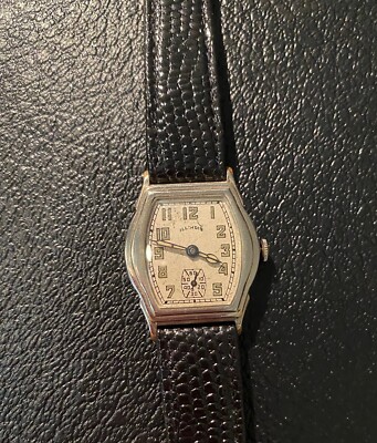 1930 ILLINOIS CAVALIER wristwatch 14K gf / 17 jewels Slvr  display picture 3