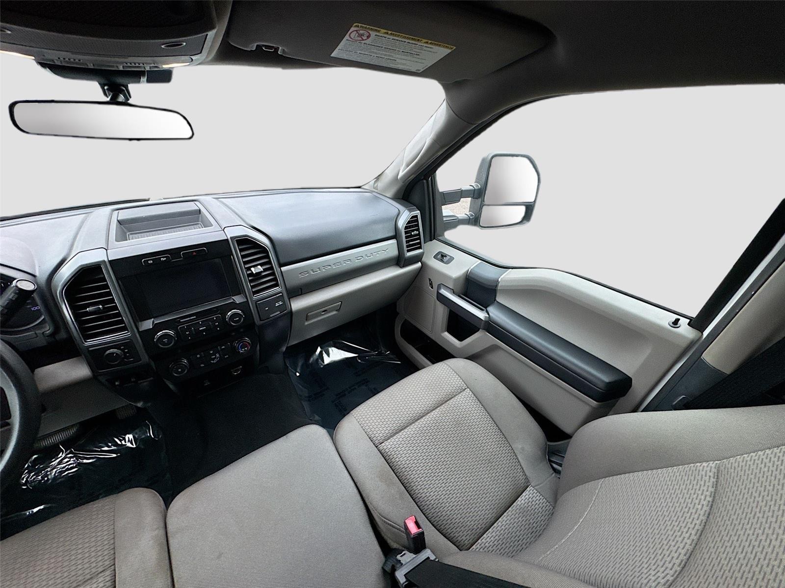 2022 Ford Super Duty F-350 DRW XLT thumbnail 22