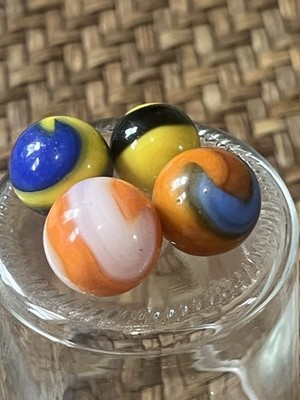 Lot Of 4 Vintage Akro Agate Prize Name Corkscrew Marbles Excellent