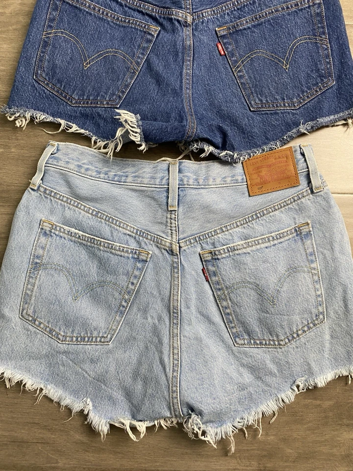 X2Levis 501 Denim Jean Shorts Womens L Blue Button Fly Cut Off Distressed Grunge - Image 2 of 4