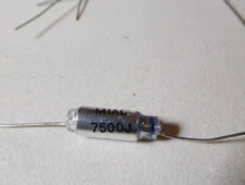 Lot of 10: MIAL 7500pF 7.5nf 33V Axial Polystyrene Capacitor New