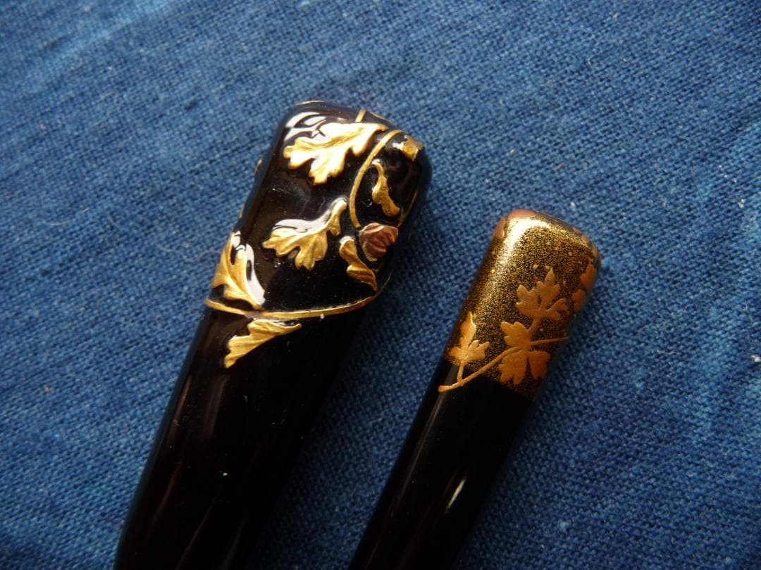 Japanese Lacquer Kanzashi Set with Maki-e & Gold Inlay Used