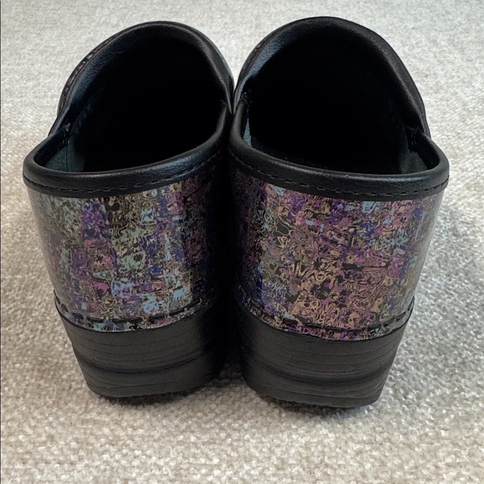 Zuecos para mulas multicolores entintados Dansko talla 36 - 5,5-6 EE. UU. Foto 4 de 4