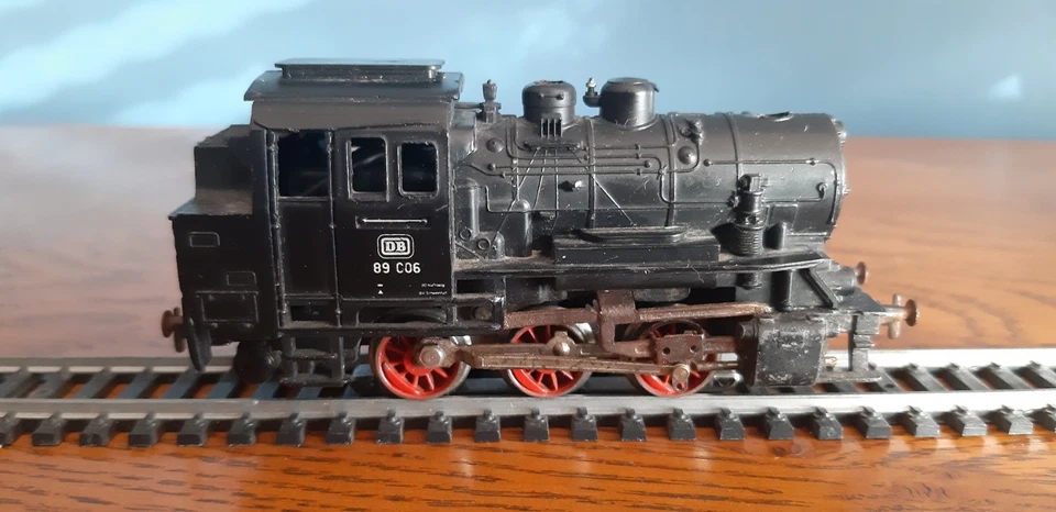 Märklin - Echelle HO - Locomotive à vapeur DB 89 006 - Photo 2/4