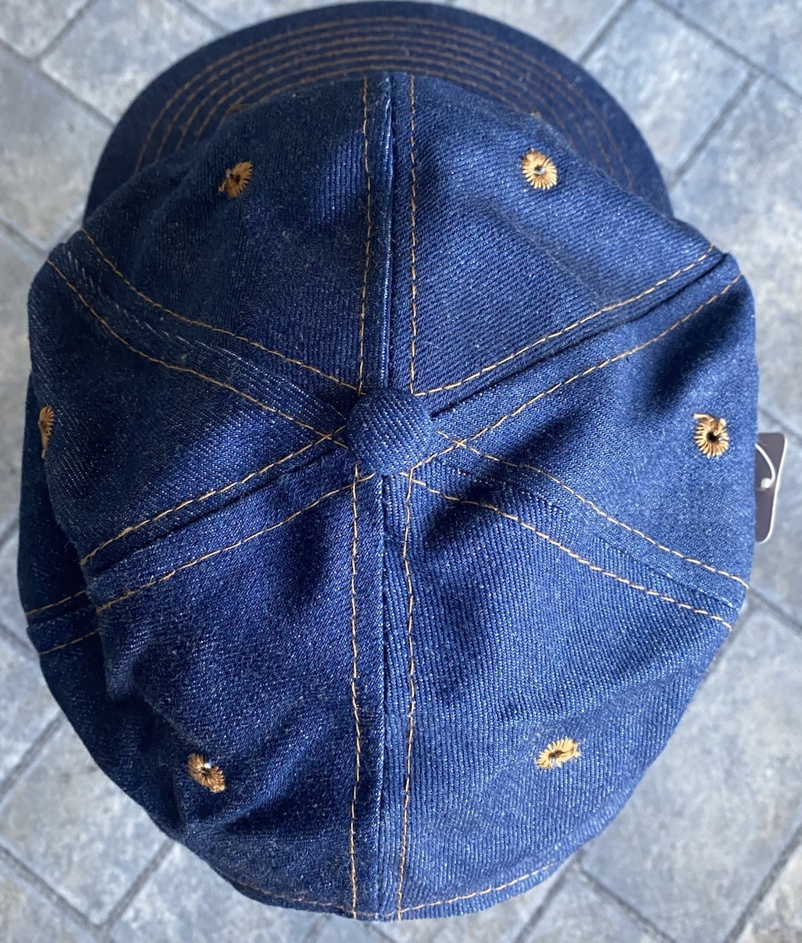 Foto 10 di 22
