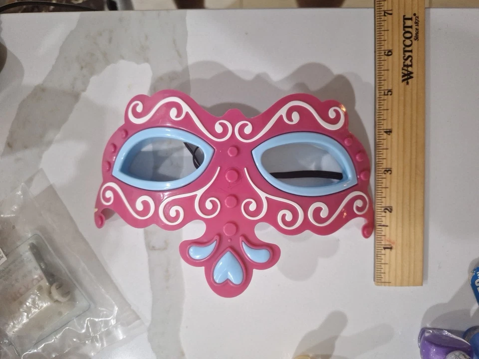 Girls Mask Lights Up, Greenbrier International, Inc, 332579-06691-120-051021 - Image 3 of 4