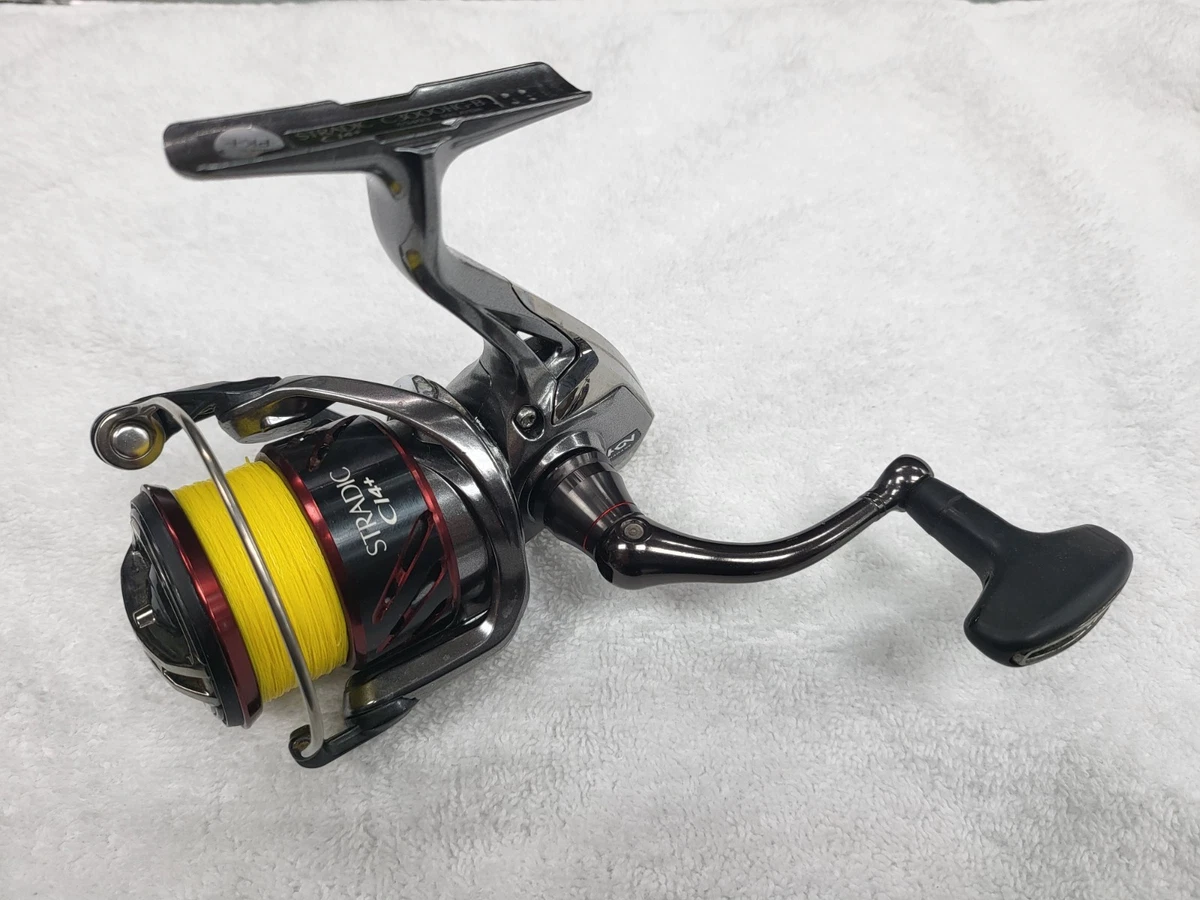 【中古品】SHIMANO STRADIC Ci4+C3000 SHIMANO 16 Stradic CI4+ C3000HG Spinning Fishing Reel Japan import