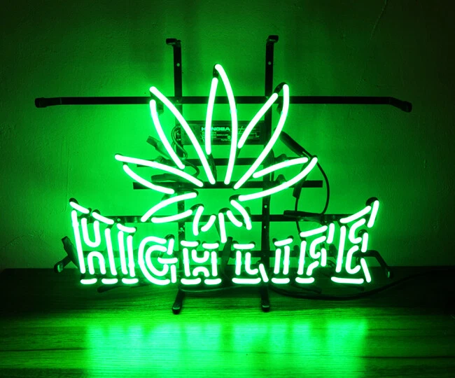 HIGH LIFE Green Leaf Beer Bar Pub Club Boutique Wall Decor Neon