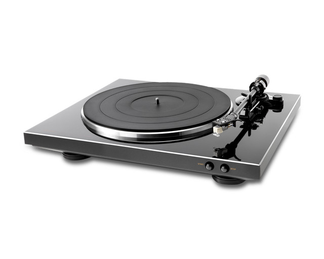 Denon DP-300F giradischi a cinghia, automatico e manuale, testina MM inclusa