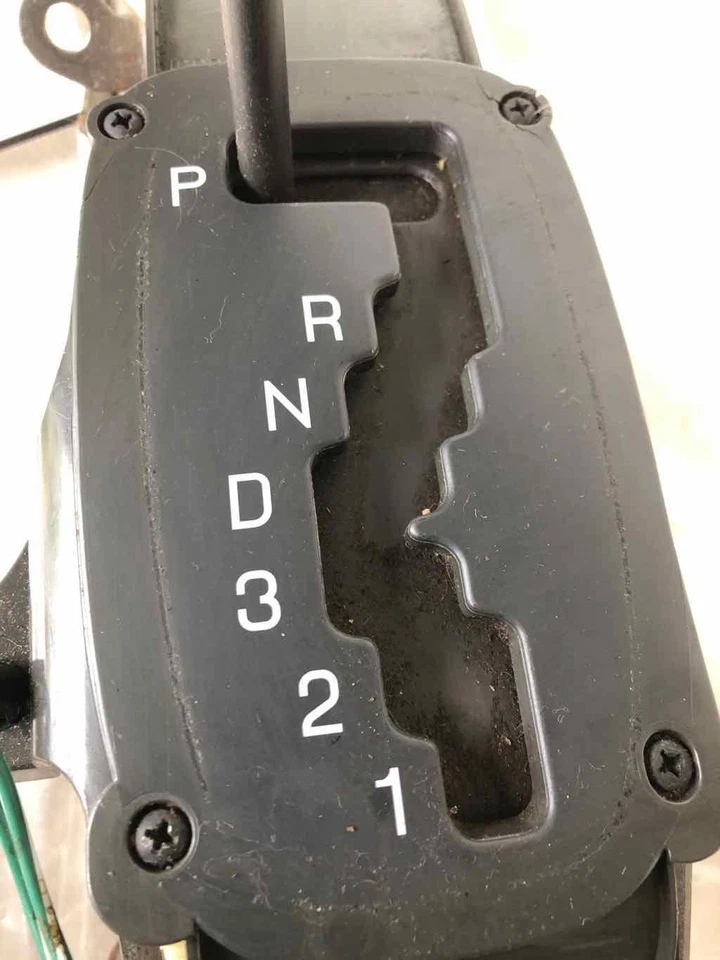 2001 SEVILLE Floor Shifter Gear Selector Lever Shift Automatic CADILLAC SLS - Image 4 of 4