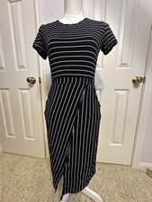 Women/teen girl dress. Size M, Excellent Condition
