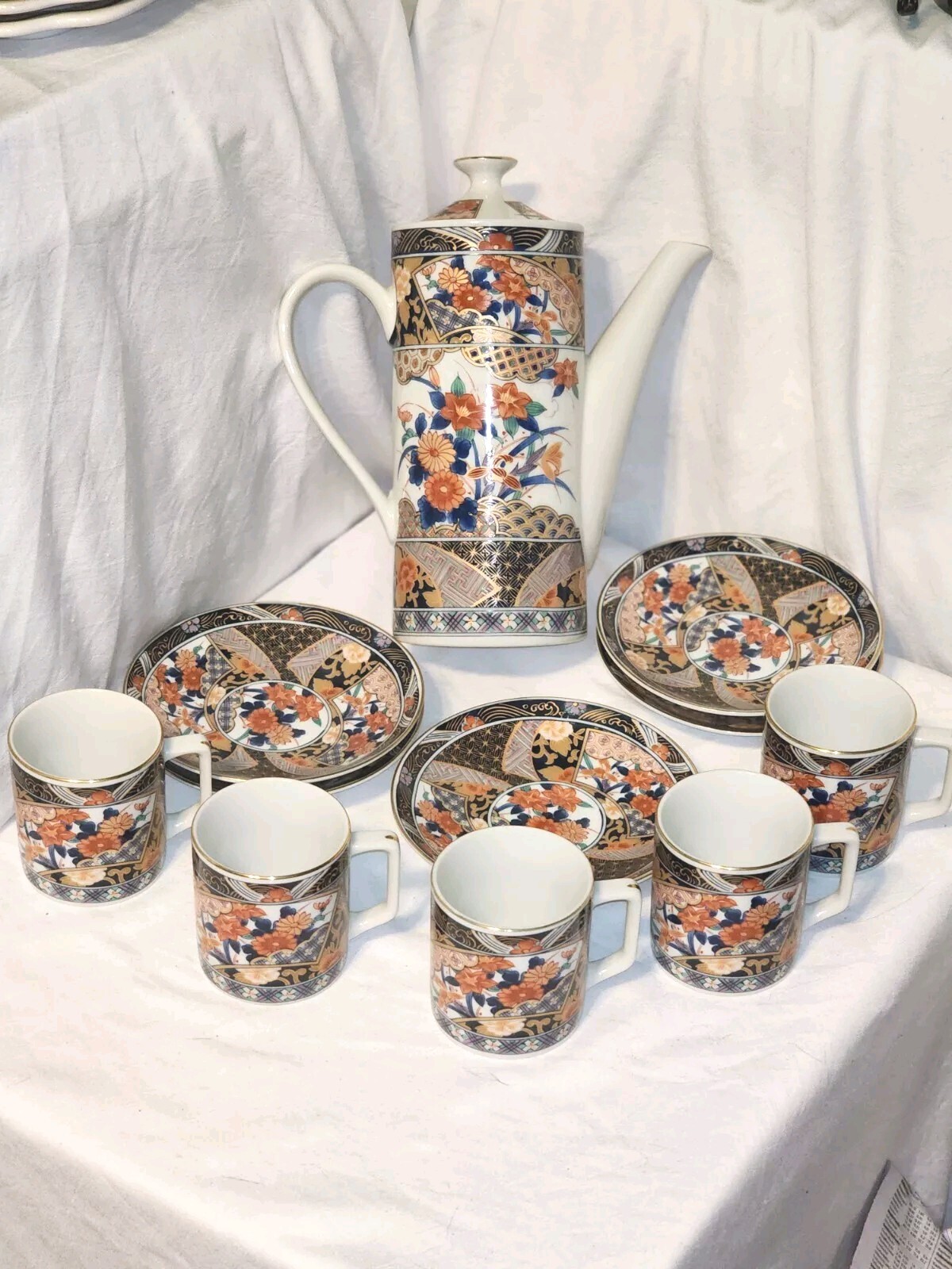 Arita Imari Ware Porcelain Tea Set Teapot and Five Cups Saucers 1970s Floral