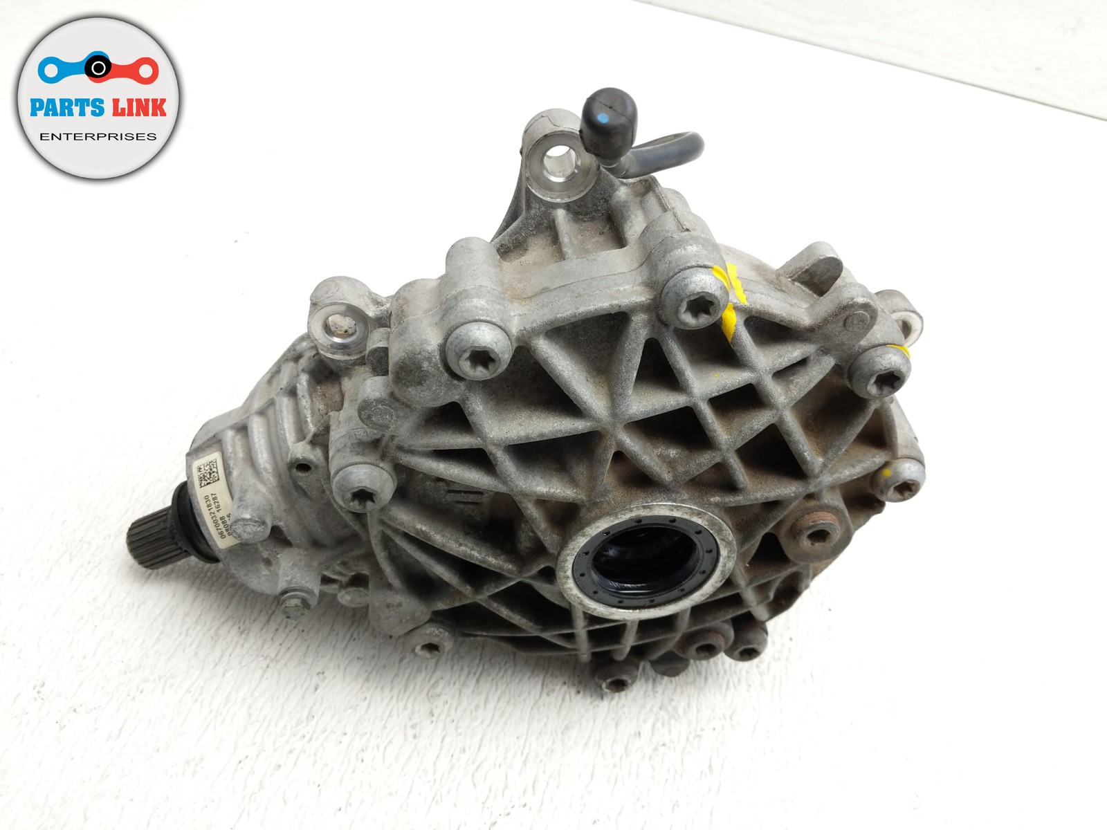 2017-20 MASERATI LEVANTE  FRONT DIFFERENTIAL CARRIER AXLE ASSEMBLY M161