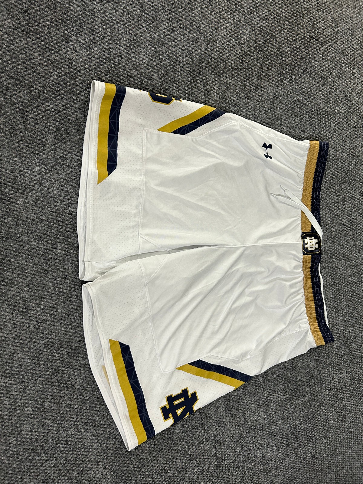 Notre Dame Fighting Irish Under Armour Game Shorts Mens 2xl white thumbnail 2