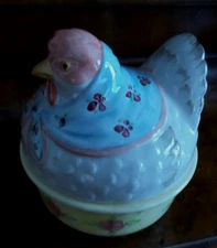 Vintage Fritz and Floyd Chicken Pot Hen on a Nest 1980 5 1/4"x4 1/4"