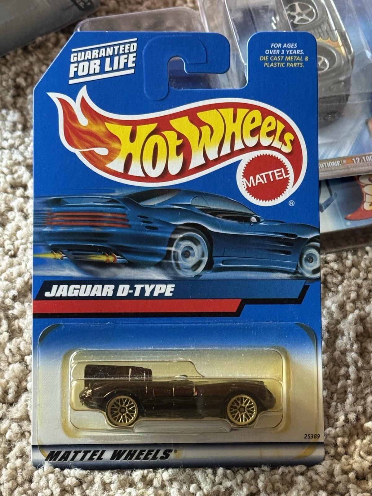 2000 Hot Wheels Jaguar D-Type Collector #180 1:64 Scale