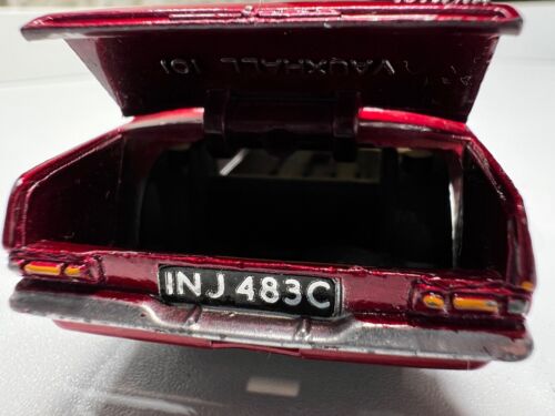 Dinky Toys 151 Vauxhall Victory 101 Burgandy All Original - Picture 8 of 18