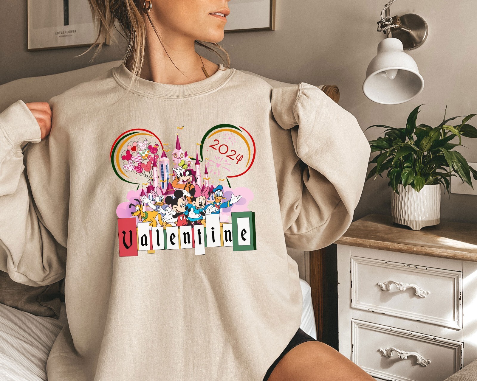 Magic Castle 2025 Mickey and Friends Valentines Day Crewneck