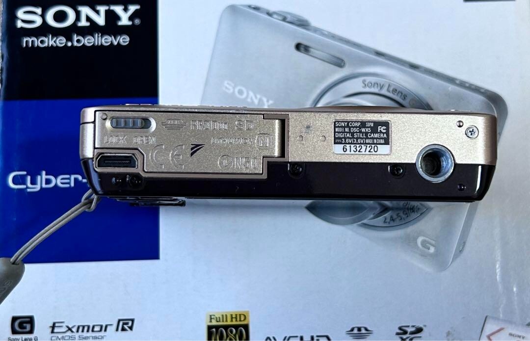 極上品 ソニー Cyber-shot DSC-WX5 ゴールド Amazon | SONY デジタルカメラ Cyber-Shot(サイバーショット