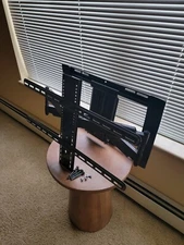 Rocketfish RFHTLF23 Wall Mount Bracket for 40-75 inch TV's