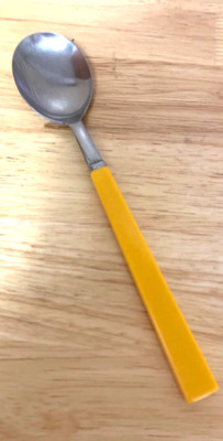 1 Place Oval Soup Spoon APF2 Anacapa Forge Yellow Plastic Handle Stainless Japan