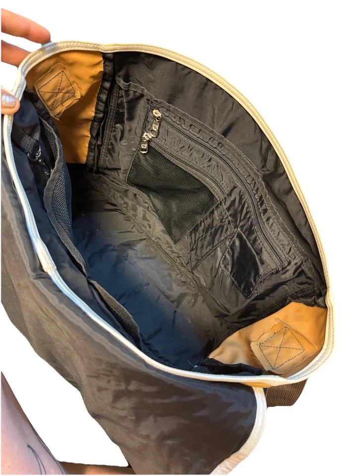 Timberland Messenger Bag Brown Tan Shoulder Crossbody Laptop Work Travel Satchel - Image 4 of 4