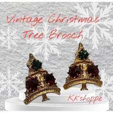 Vintage Gold Tone Christmas Tree Clip On Earrings Red Green Rhinestone Festive