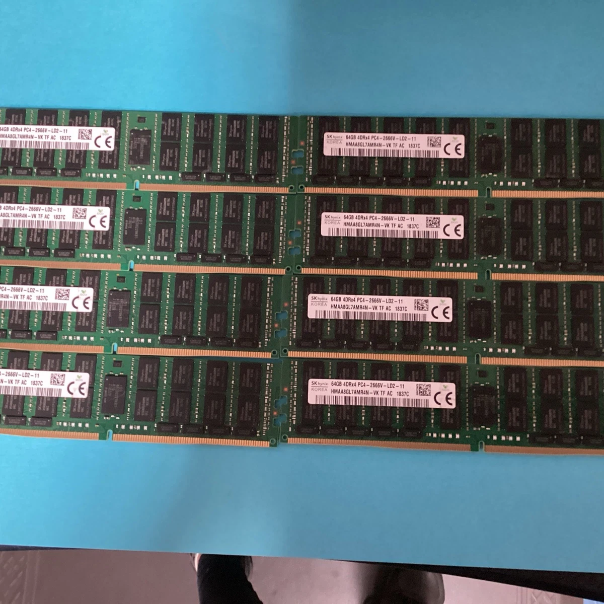 SK hynix Computer PC4-21300 (DDR4-2666) Bus Speed Memory (RAM) for