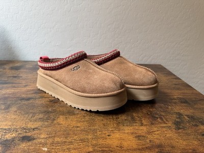 UGG Tazz Chestnut Suede Shoes for Women - Size US 7 - Brown