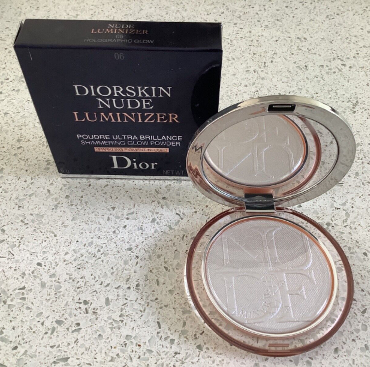 dior luminizer holographic glow