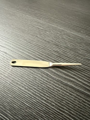 Custom Single Prong Steel Divot Repair Tool - PERSONALIZATION AVAILABLE
