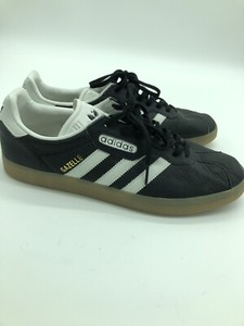 mens gazelles size 11